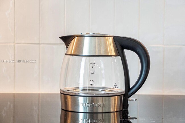 Building Photo - 159 NE 6th St