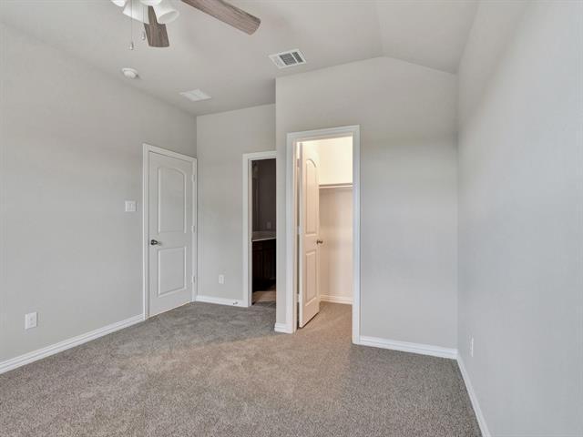 Building Photo - 2106 Sandpiper Wy