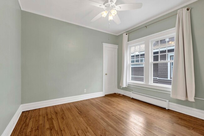 Building Photo - 636 S Euclid Ave