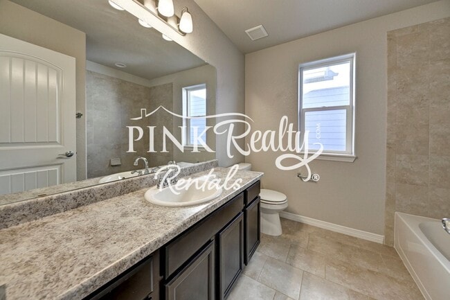 Building Photo - 10716 Ridgepole Dr