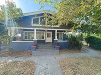 Building Photo - Beautifully Remodeled 5 Bedroom Home.