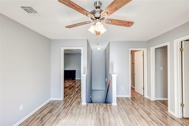 Building Photo - 1709 Windy Park Cir