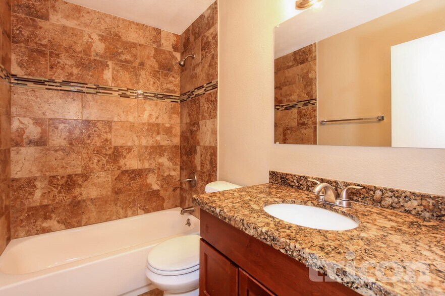 Building Photo - 4309 W Ruth Ave