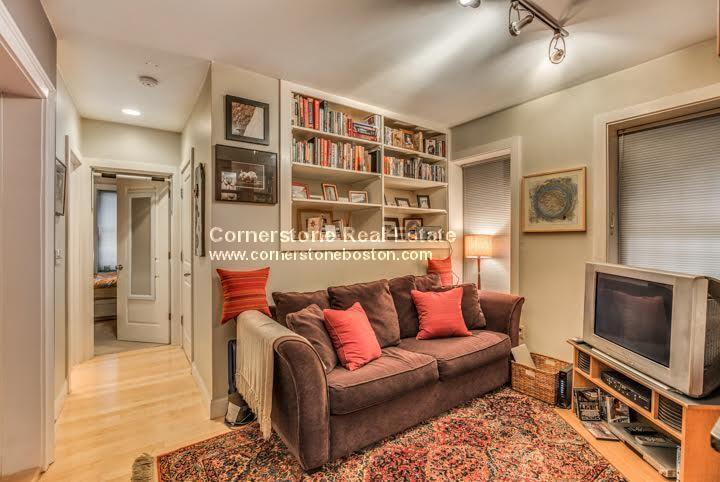 Building Photo - 31 Cunard St