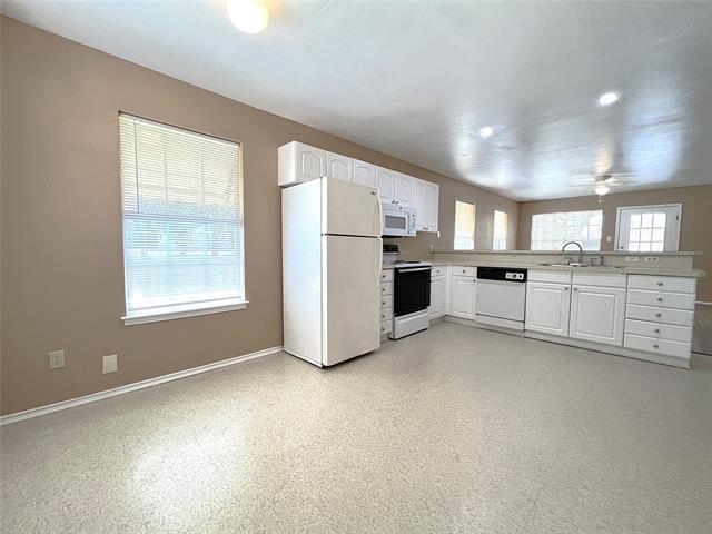 Building Photo - 1023 Fannin St