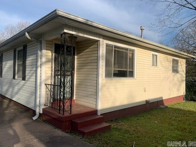 Building Photo - 4120 Burks Ave