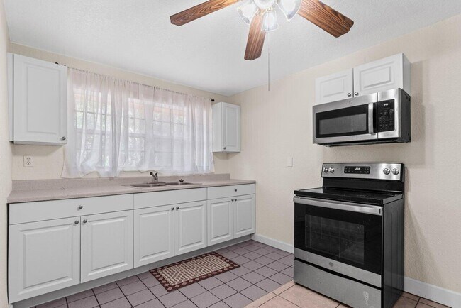 Building Photo - 5313 Colbright Rd