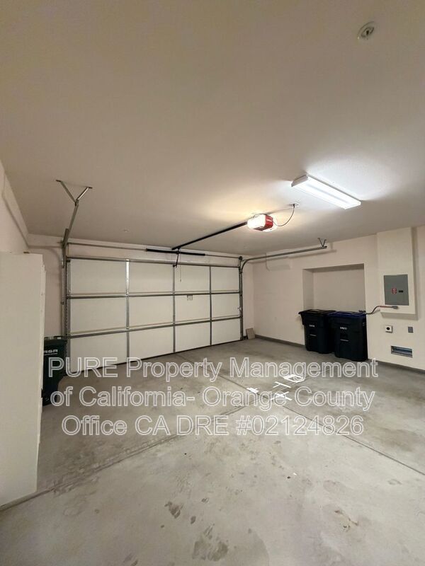 Building Photo - 15 Galan St