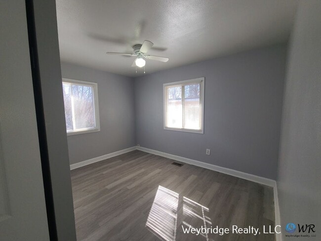 Building Photo - Charming 3-Bedroom Ranch with Private Yard & Garage in Northbrook/Colerain Township