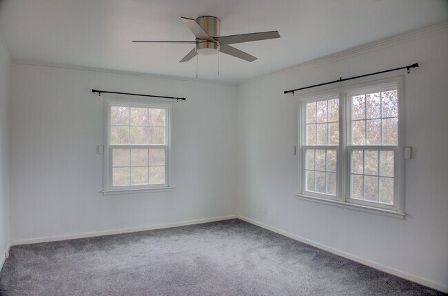 Building Photo - 3-bedroom, 2.5-bath home with mostly hardwood floors