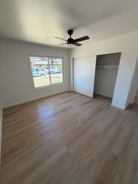 Building Photo - 2232 E Joana Dr