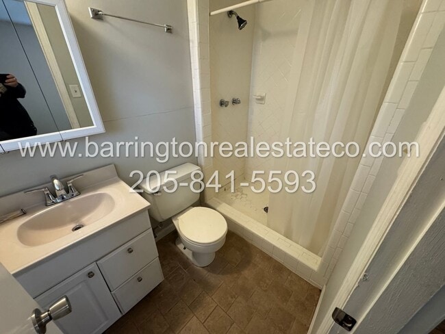 Building Photo - Hueytown