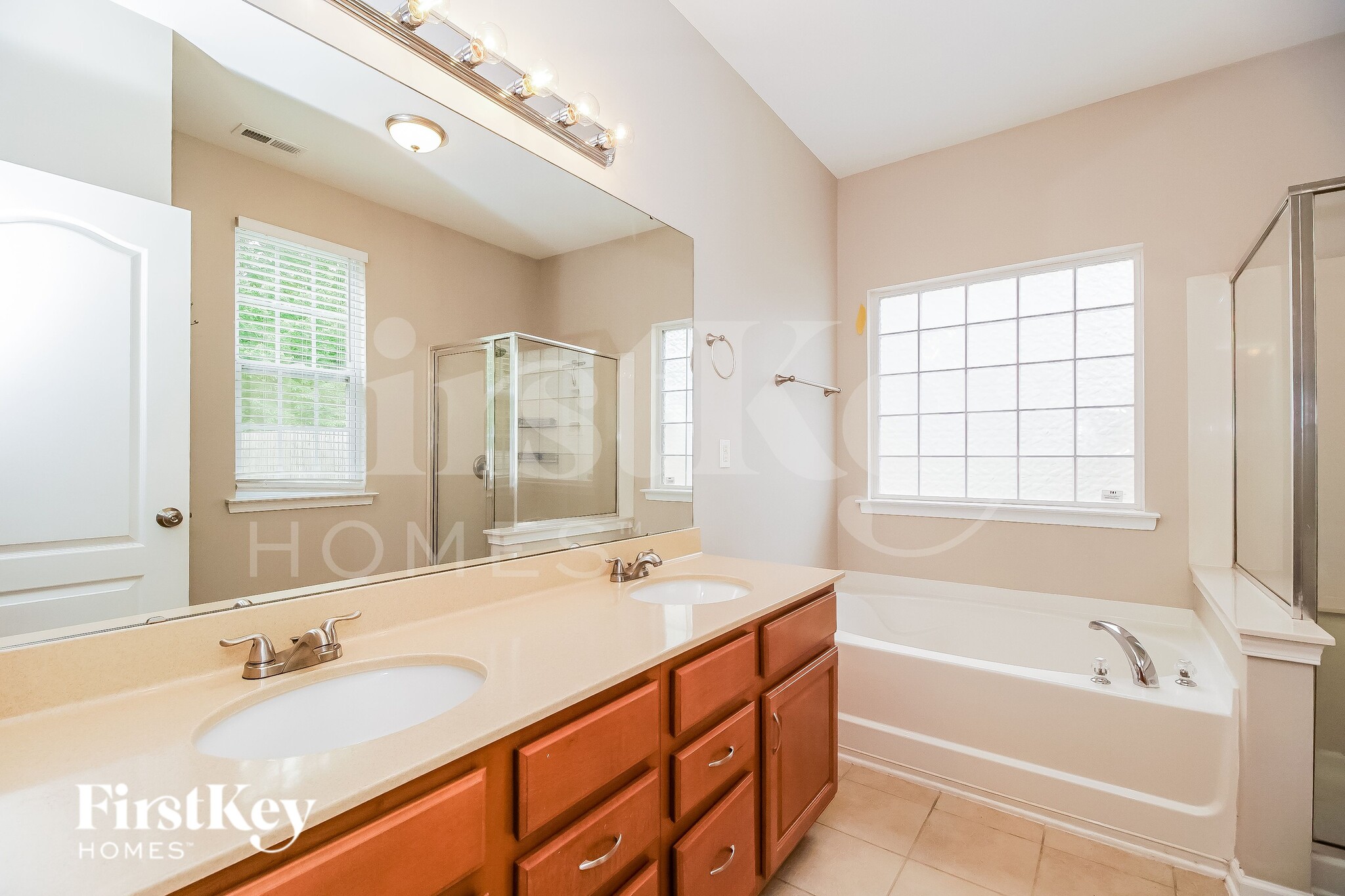 Building Photo - 13510 Delstone Dr