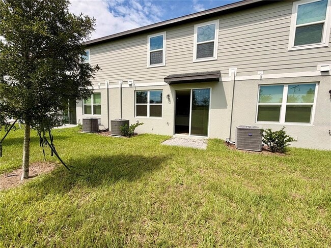 Building Photo - 709 Spartina St