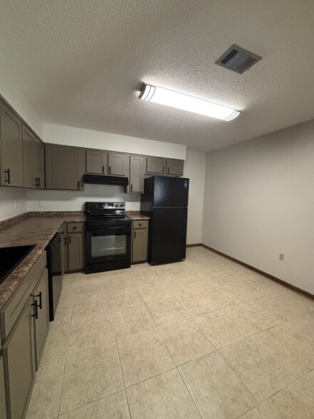 Building Photo - 3 Carie Way