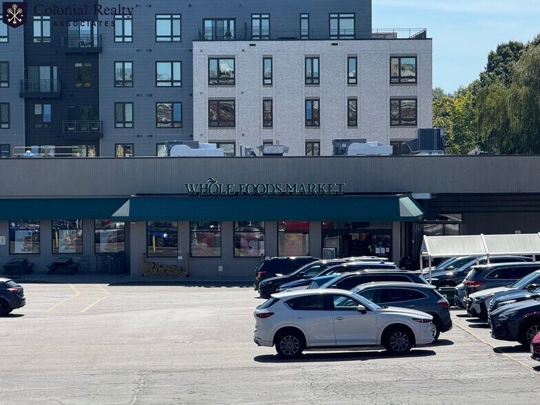 Building Photo - 319 Allston St