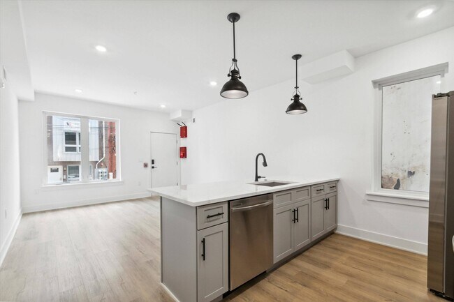 Primary Photo - 1834 N 18th St