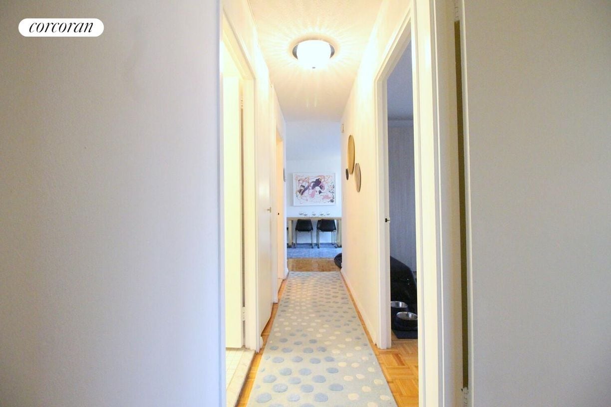 Building Photo - 401 2nd Ave