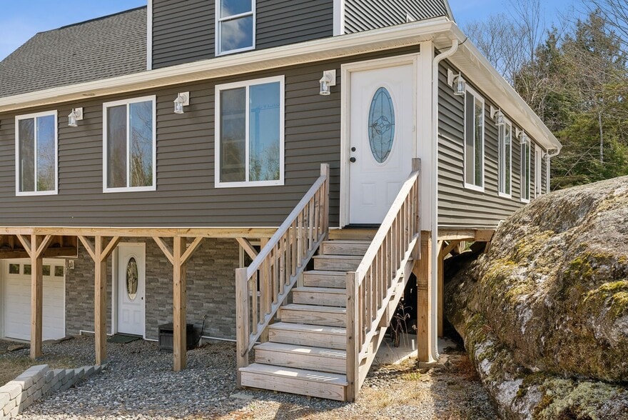 Building Photo - 67 Brandon Ln
