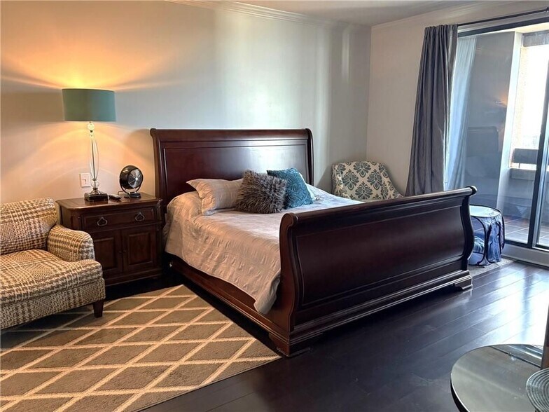 Building Photo - 75 14th St NE