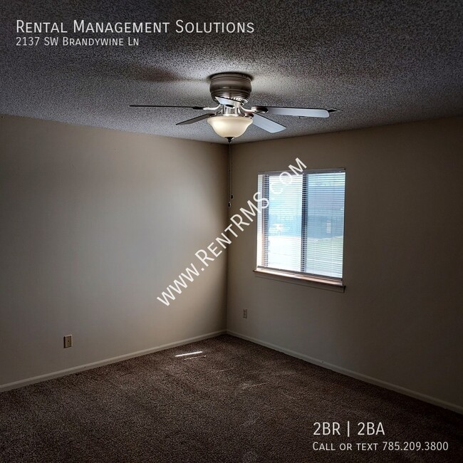 Building Photo - 2137 SW Brandywine Ln