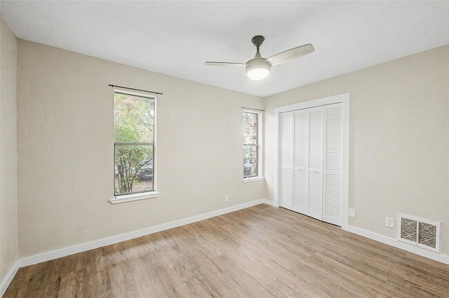 Building Photo - 41 Cypress Fairway Village