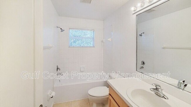 Building Photo - 8823 Haven Harbour Way