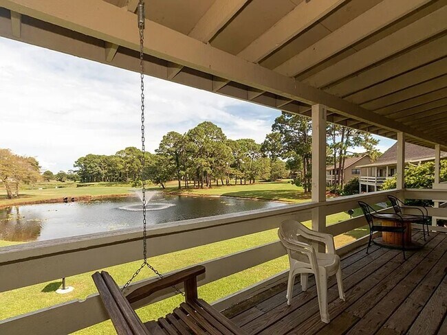Building Photo - Gorgeous Condo Located in the Seascape com...