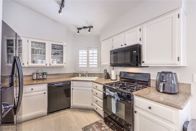 Building Photo - 9532 Sunken Reef Cir