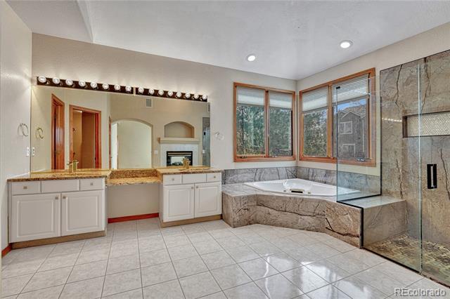 Building Photo - 8406 Green Island Cir