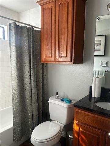 Building Photo - 2403 Stutz Dr