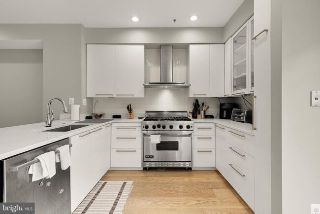 Building Photo - 1208 W St NW