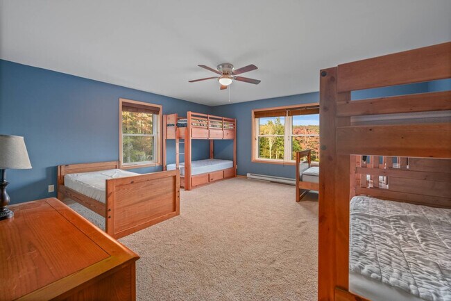 Building Photo - 1724 Calhoun Hill Rd