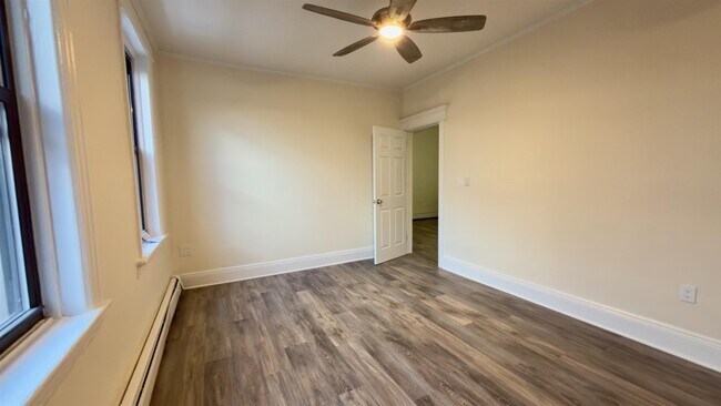 Building Photo - 668-670-670 John F. Kennedy Blvd