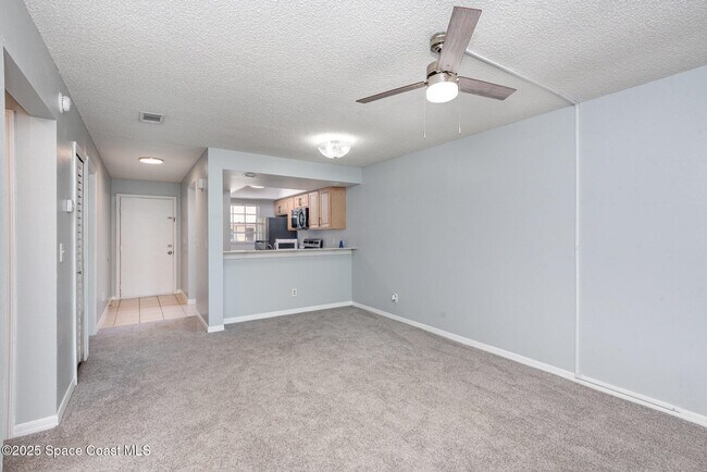 Building Photo - 3069 Sir Hamilton Cir