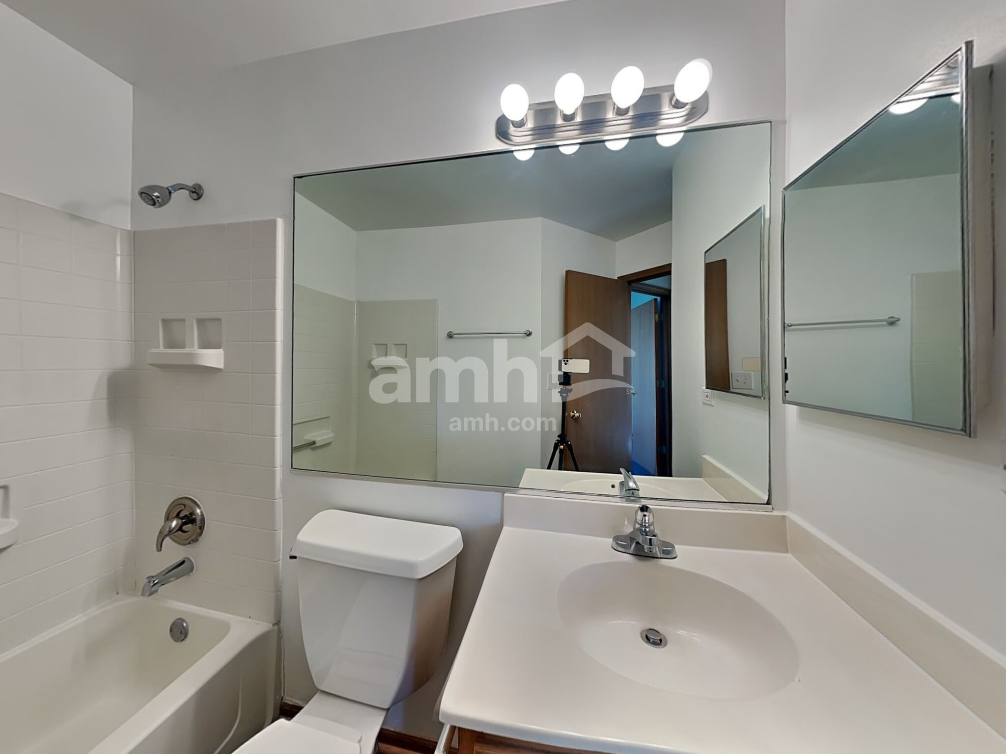 Building Photo - 1201 Darnell Dr