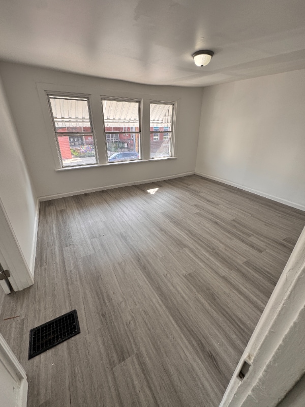 Building Photo - 1716 N 6th St