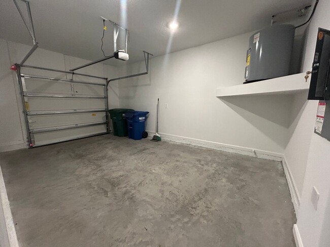 Building Photo - Stunning New 3-Bedroom, 2-Bath Townhome wi...