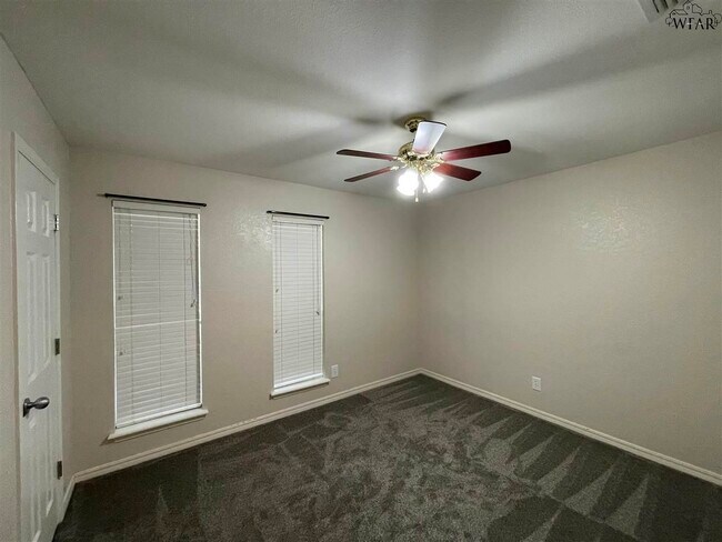 Building Photo - 2807 Concho Ln