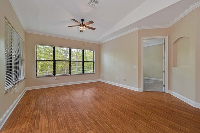 Building Photo - 1244 Carpazi Ct