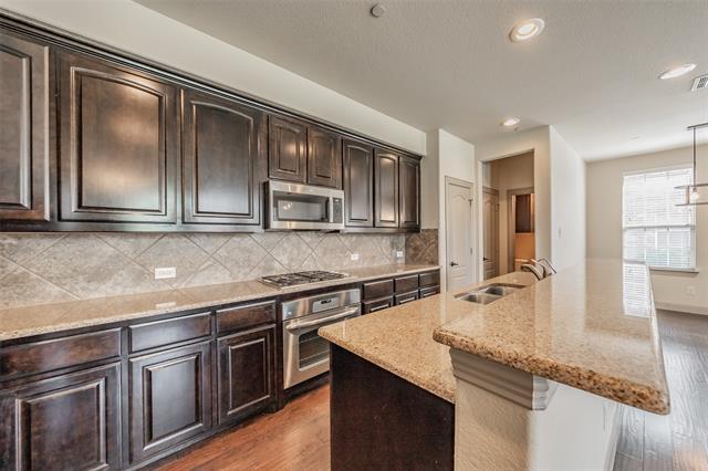 Building Photo - 4205 Riverview Dr