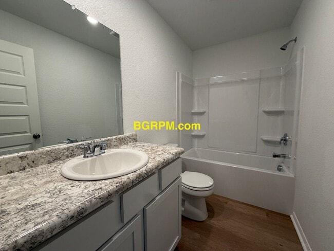 Building Photo - New Construction,