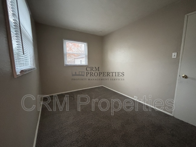 Building Photo - 1036 Columbus Blvd