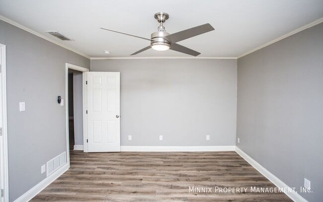 Building Photo - 4316 44th St