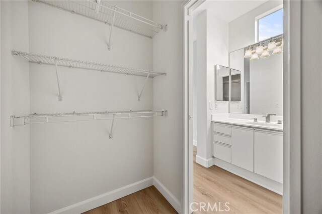 Building Photo - 932 S Country Glen Way