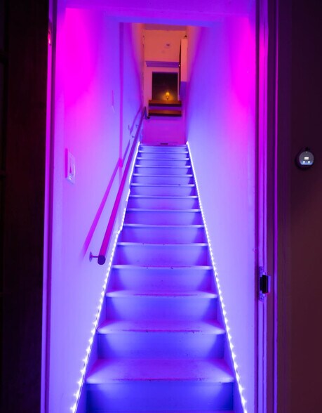 Building Photo - 3148 College Ave