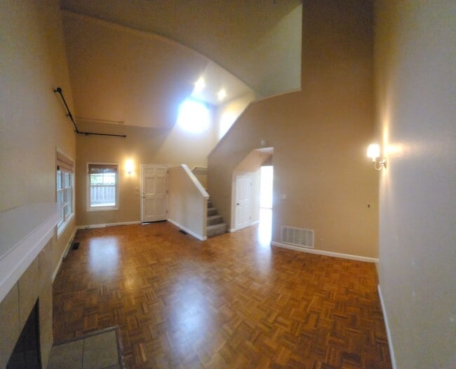 Building Photo - 3 Homes on 1 Lot! 7 Bedroom 4 bath home close to POLY off of Grand Avenue Entrance!!!!