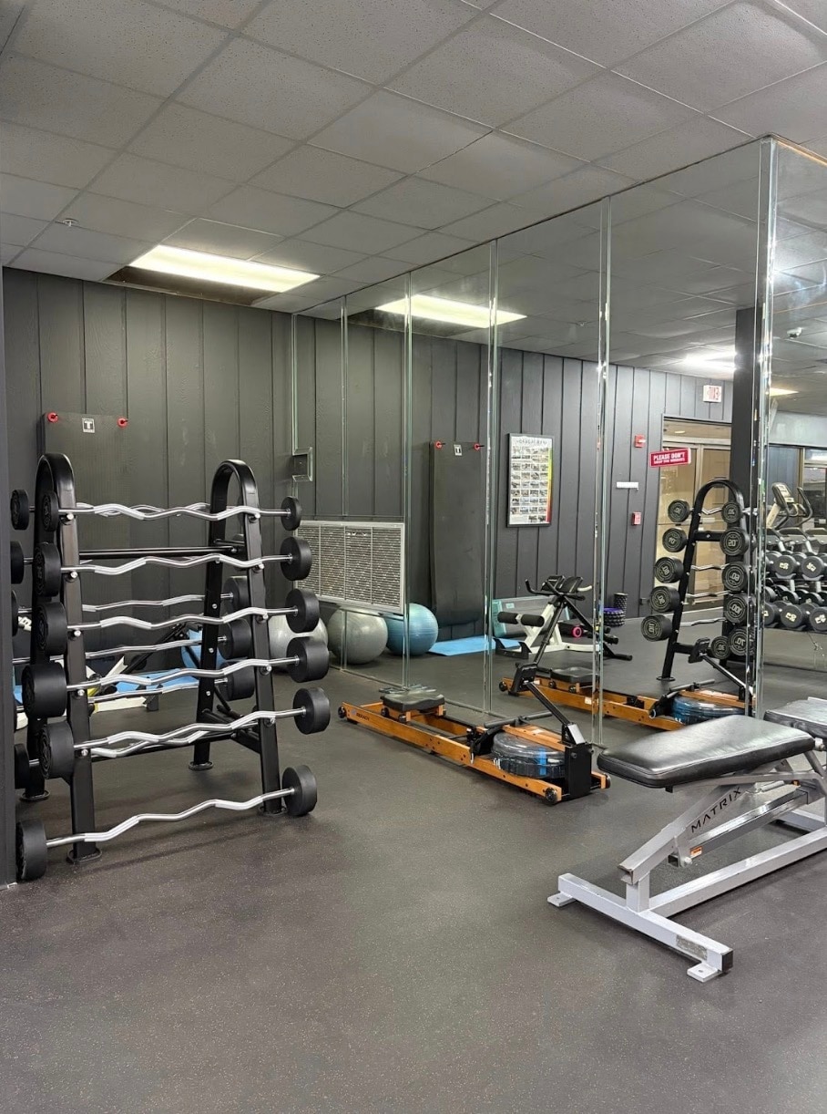 Building Photo - 2780 NE 183rd St