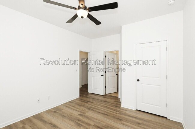 Building Photo - 32 Nickel Dr