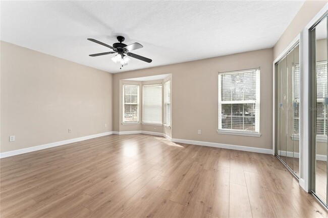 Building Photo - 4467 Brook Hollow Cir